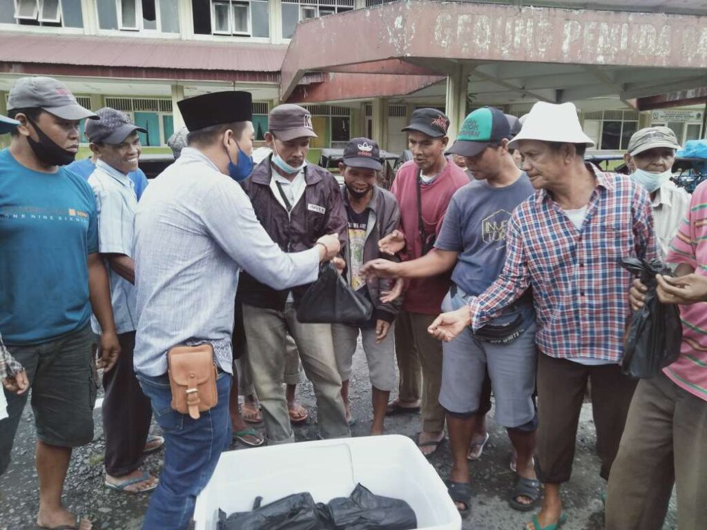 Putra Mas Wigoro Berbagi