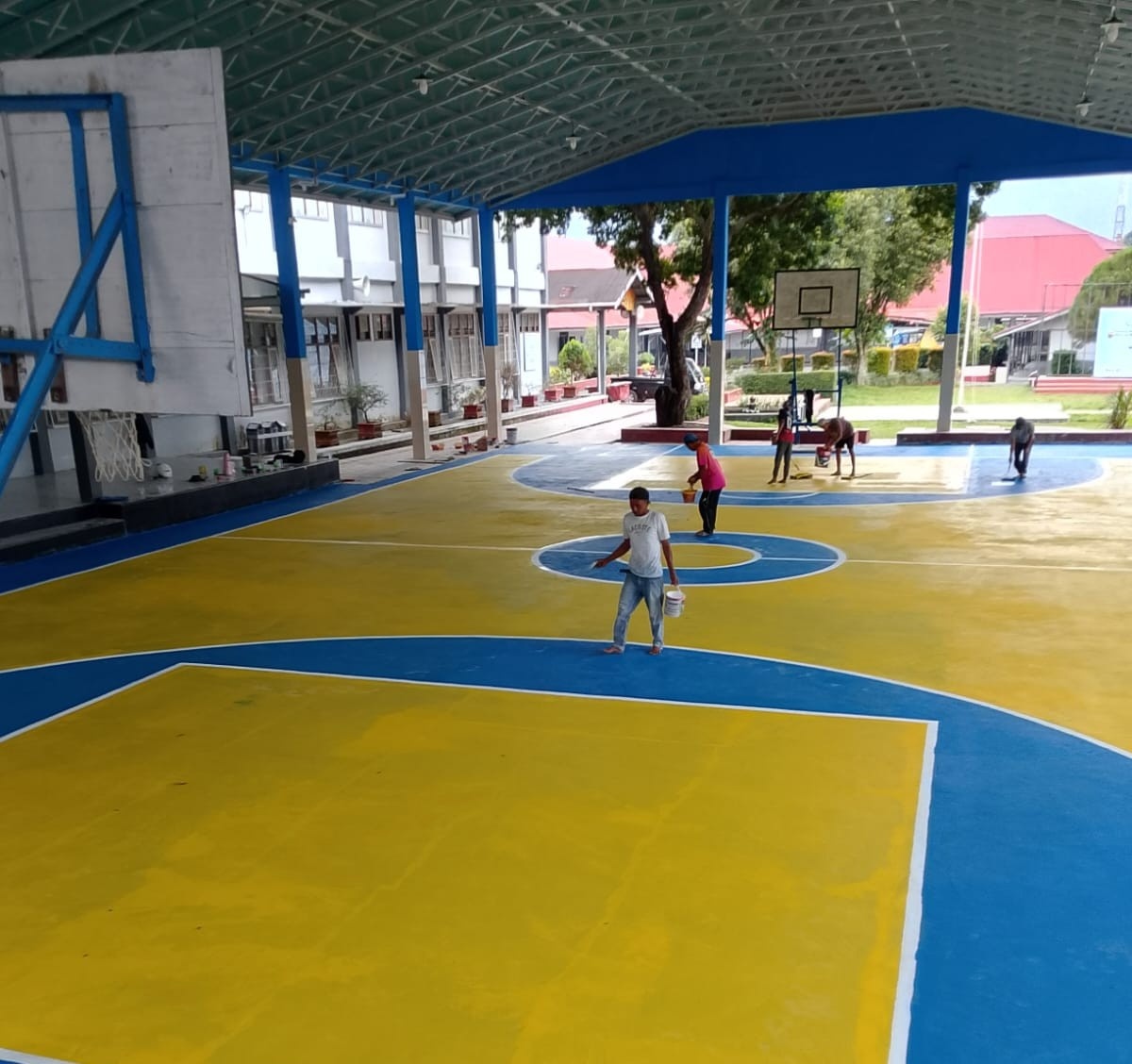 Tuntas! Kodim 0409 Rejang Lebong Sulap Lapangan Basket SMAN 1 Jadi Lebih Layak